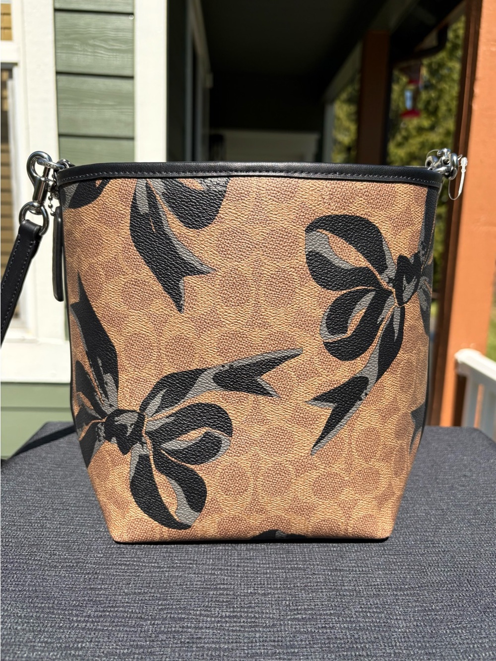 NWT COACH City Bucket Bag In Signature Canvas With Bow Print & Wallet CY651 - Picture 7 of 11